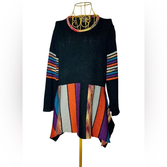 The Pyramid Collection Vibrant Striped Tunic Sweater with Asymmetrical Hem, XL - Picture 3 of 12